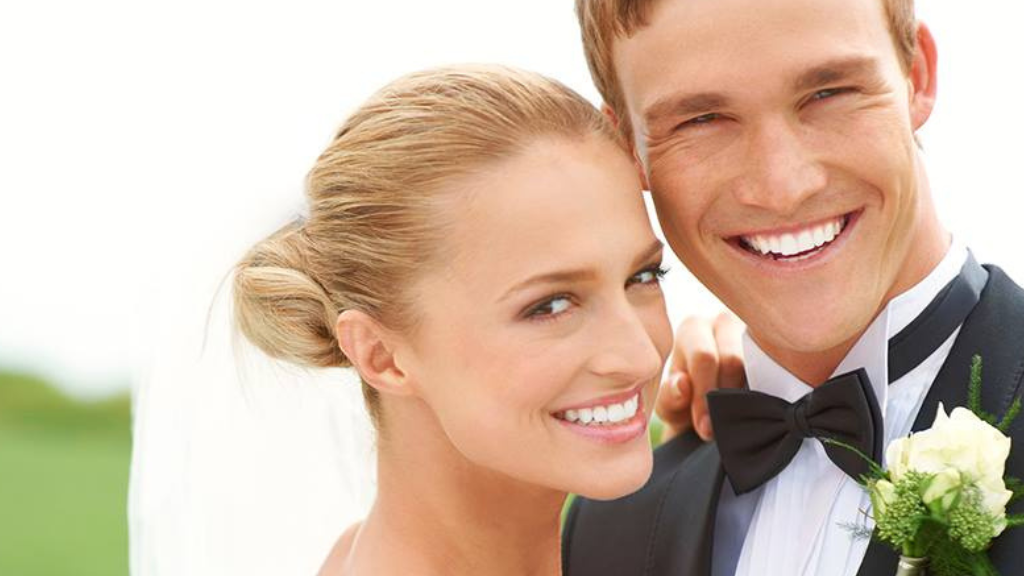 Pre-Wedding Dental Checklist for Brides & Grooms